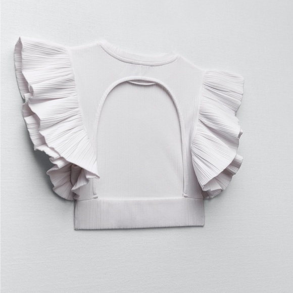 Zara Ruffle Ribbed Open Back Blouse - NWT - Picture 4 of 7